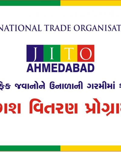 Buttermilk pouch distribution to Traffic Police